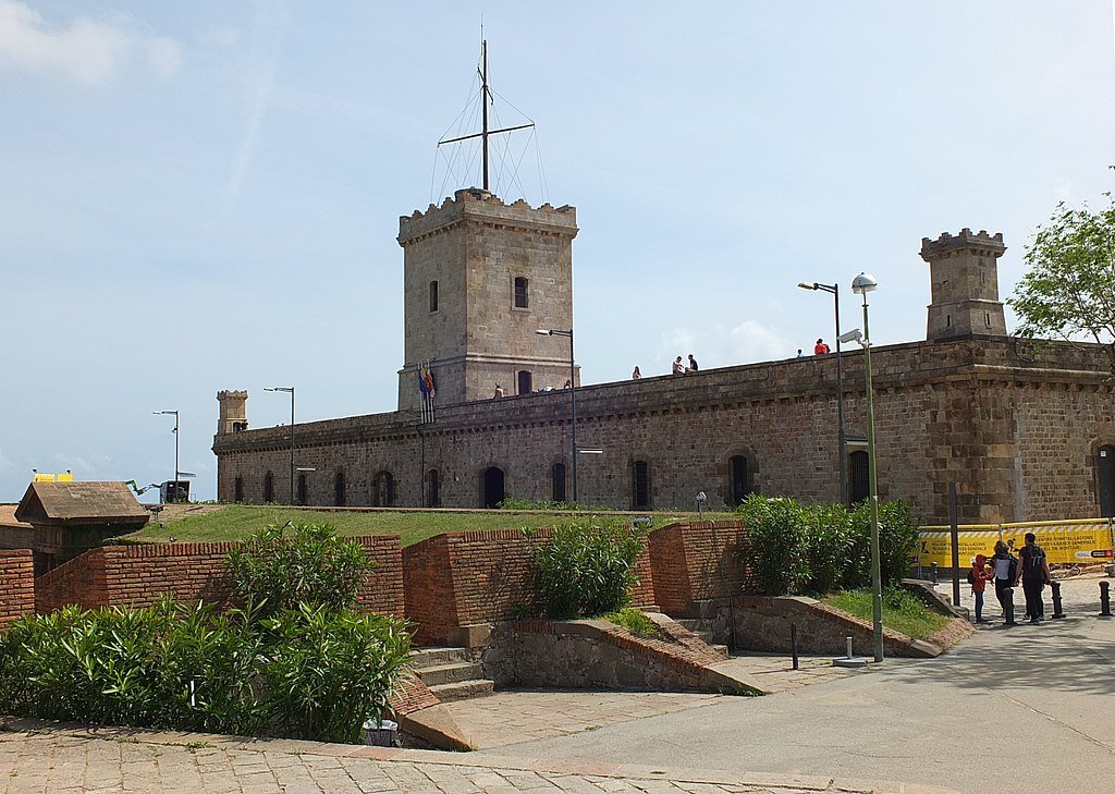 Κάστρο Montjuïc απέξω.